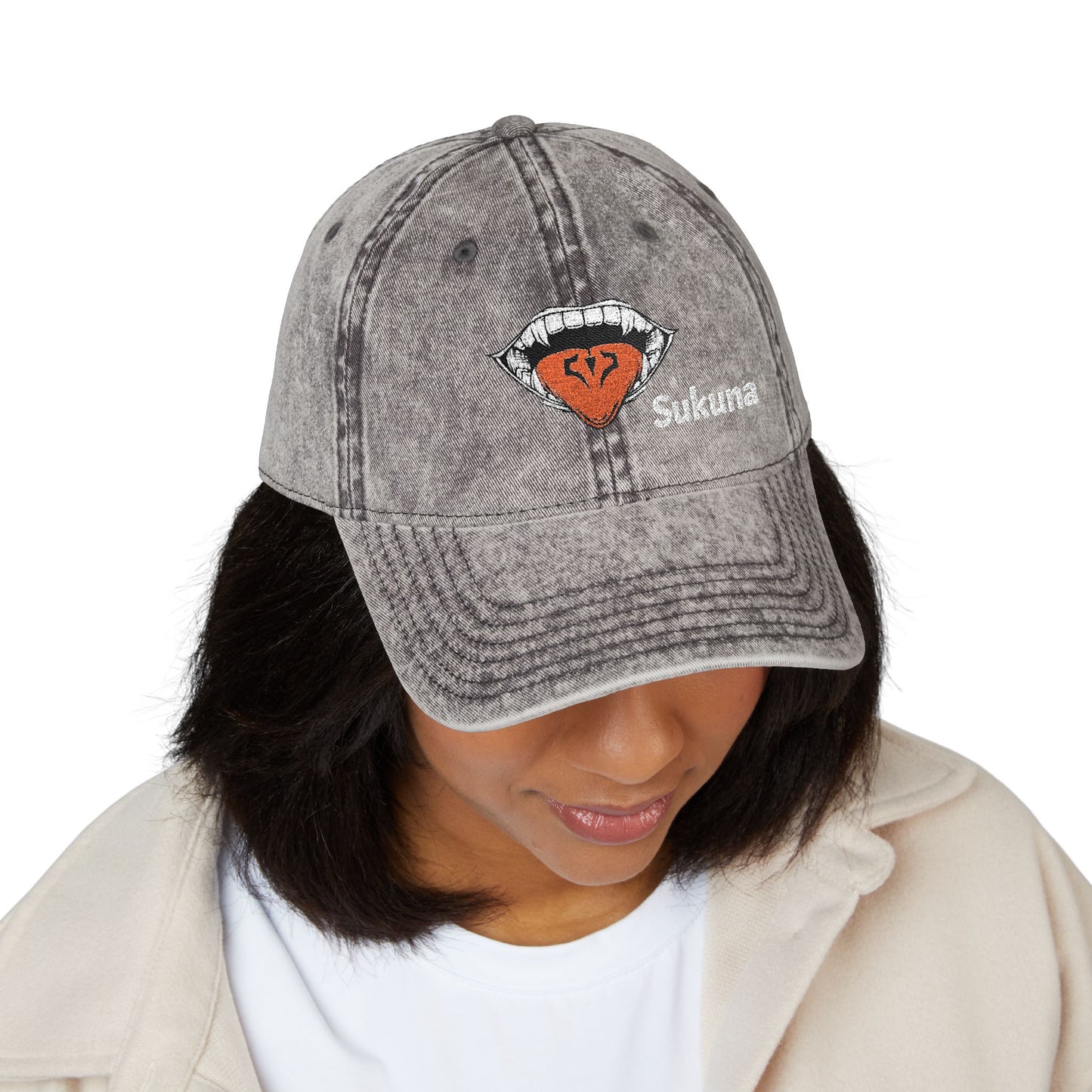 Vintage Embroidered Cap — Retro Lip Patch & "Sukuna" Text