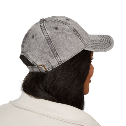 Vintage Embroidered Cap — Retro Lip Patch & "Sukuna" Text