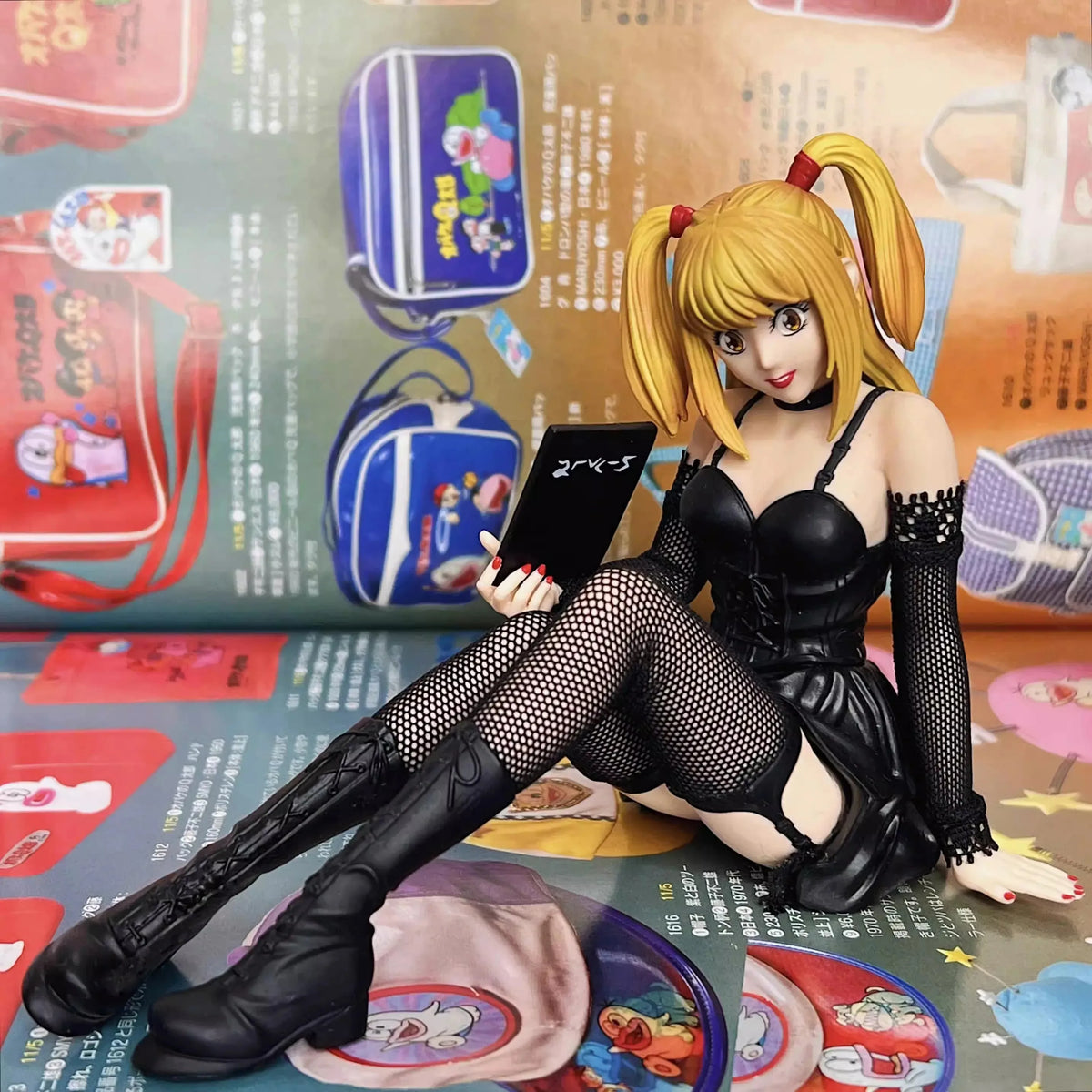 Death Note Misa Amane 12cm Anime Figure – Gothic PVC Collectible Display Model